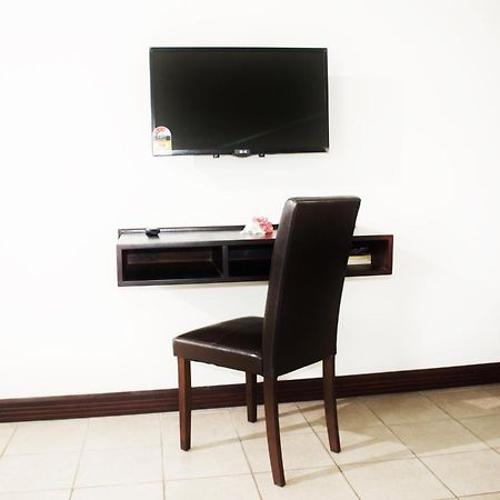 Hotel Oasis Nadi Eksteriør bilde